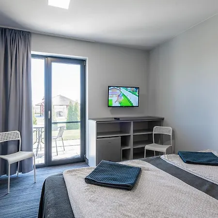 ベッド・アンド・ブレックファスト Pionow Hotelowe - Adults Only