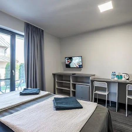 Pionow Hotelowe - Adults Only ベッド・アンド・ブレックファスト 4*