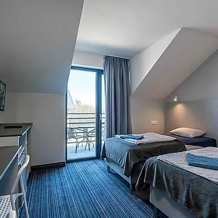 Bed & Breakfast Pionow Hotelowe - Adults Only