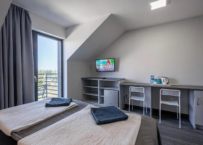 Pionow Hotelowe - Adults Only ベッド・アンド・ブレックファスト クリニツァ・モルスカ