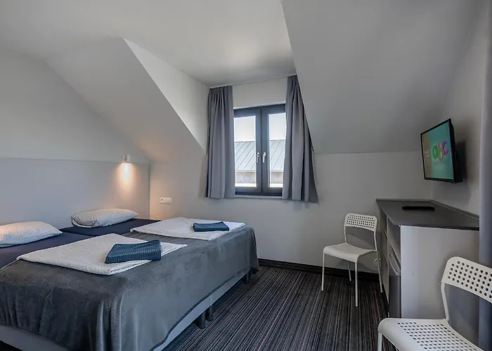 Bed & Breakfast Pionow Hotelowe - Adults Only