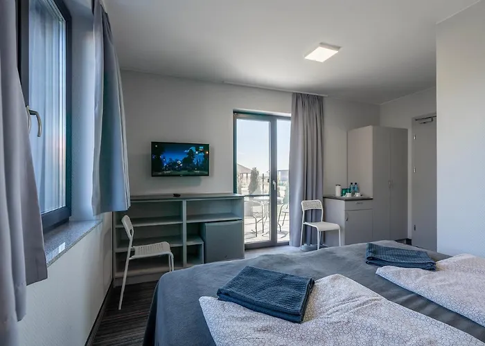 Pionow Hotelowe - Adults Only クリニツァ・モルスカ